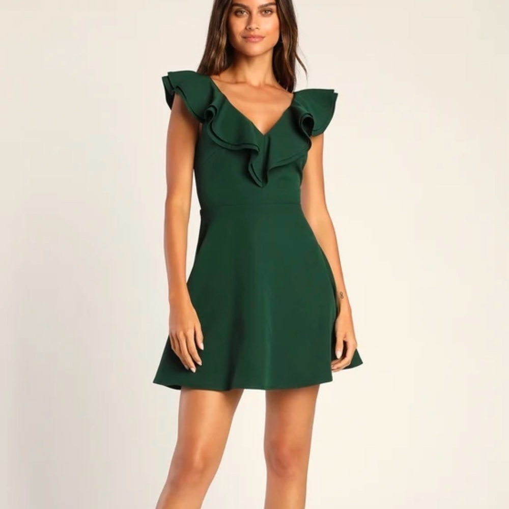 Lulus Womens Divine Darling Ruffled Skater Dress Sz Large Green Sleeveless Lined - Picture 1 of 10